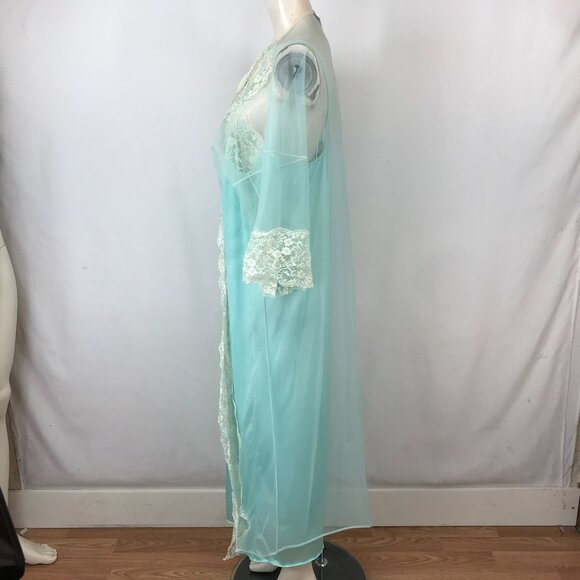 VINTAGE JOAN COLLINS- WOMEN'S MEDIUM - BLUE 2 PIECE NYLON NIGHT GOWN & ROBE SET - Picture 4 of 9